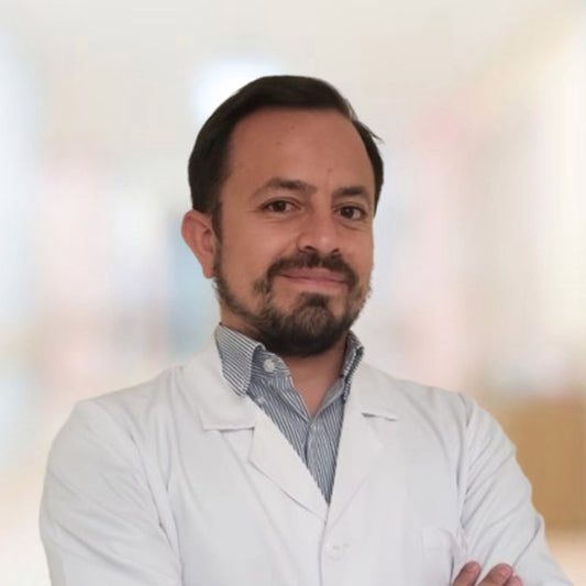 Lcdo. Cristian Caicedo